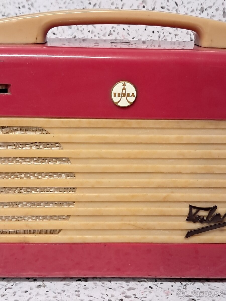 ☆ Starožitné elektronkové radio Tesla Minor / 3001 B - 3