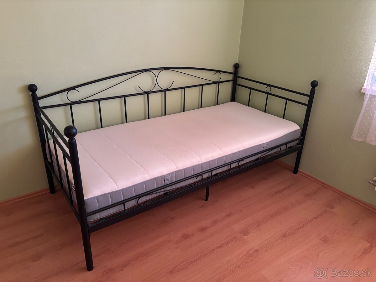 Kovaná posteľ s matracom - 3