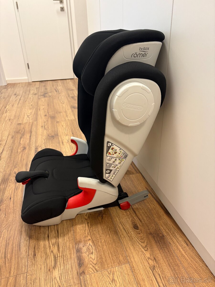 Britax-Römer KIDFIX III S - 3