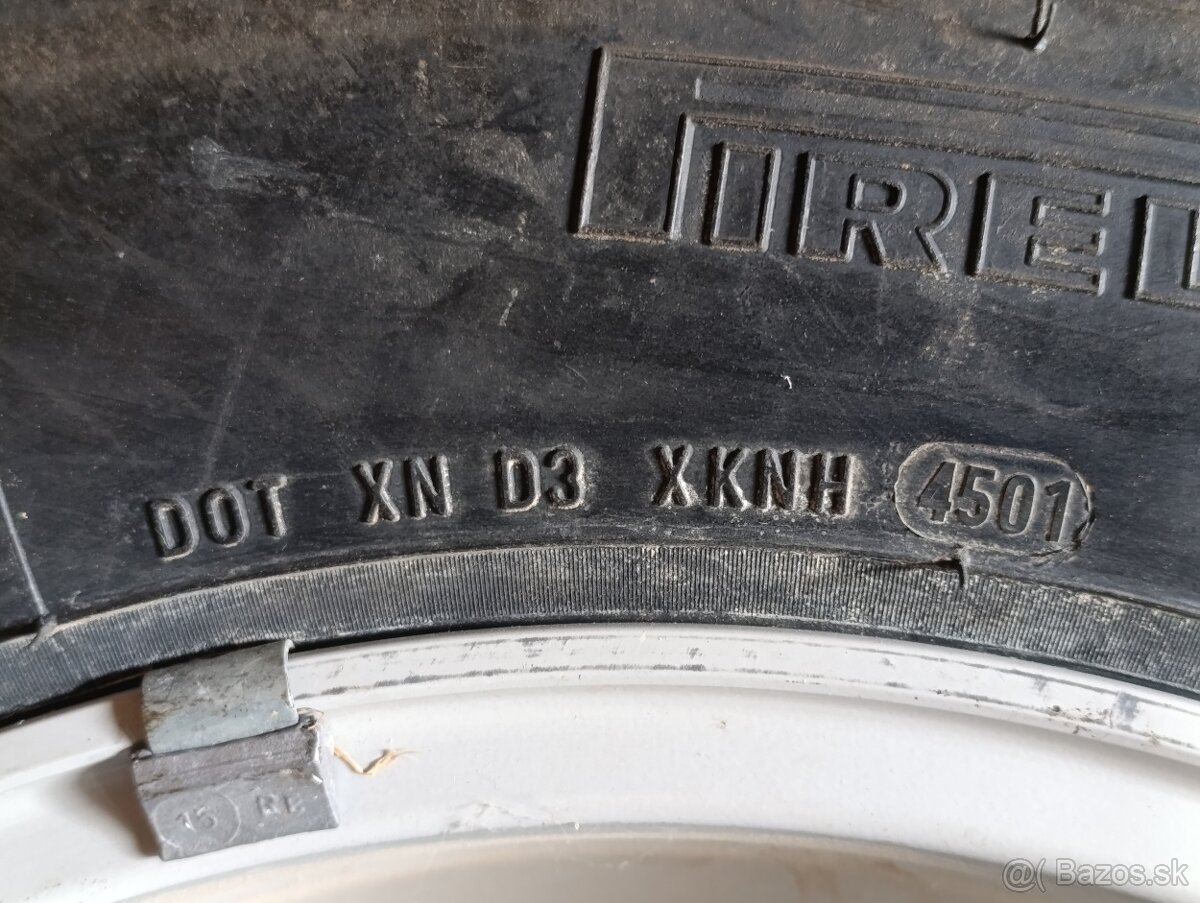 Terrano 235/70 R16 - 3