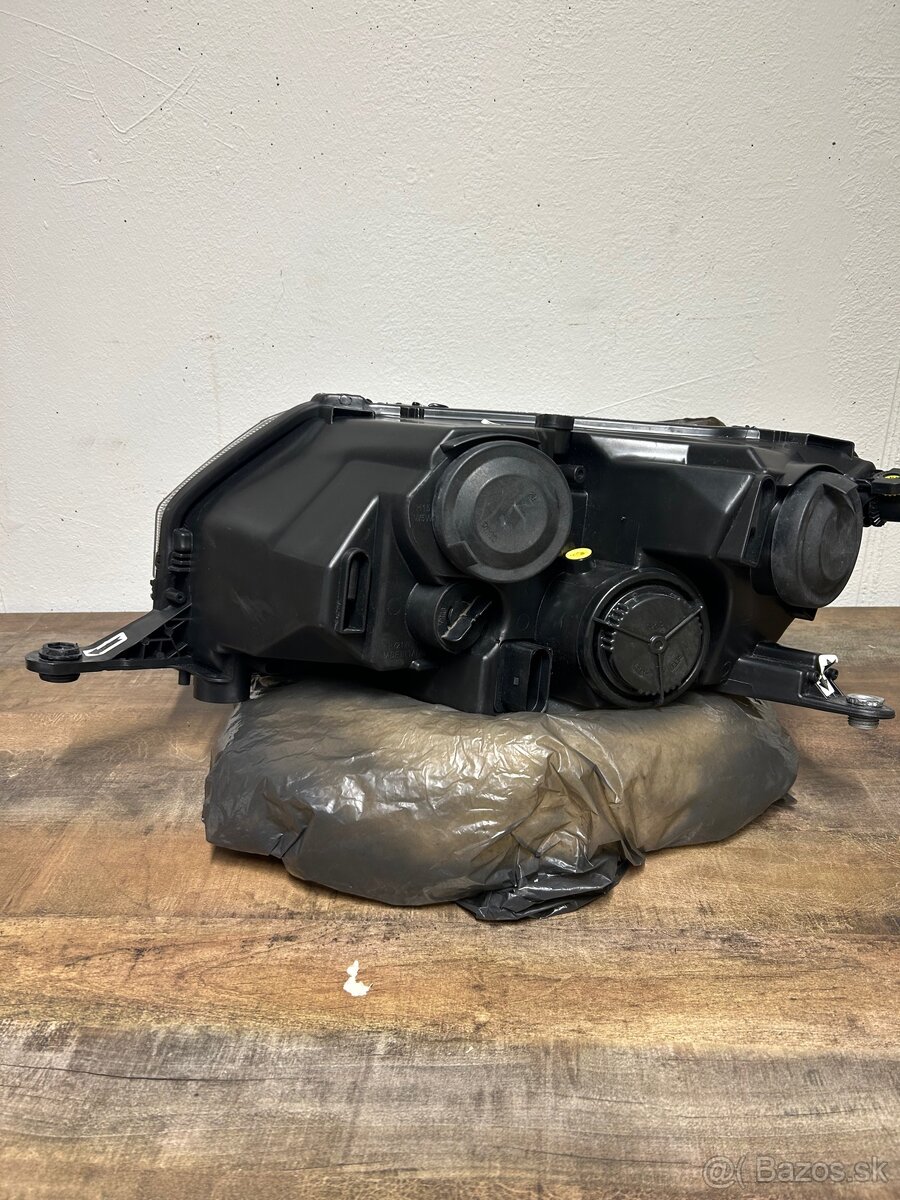 Predné svetlo pre SKODA RAPID. - 3