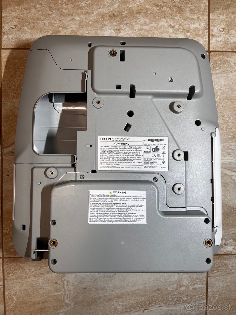 Projektor Epson EB-685W - 3