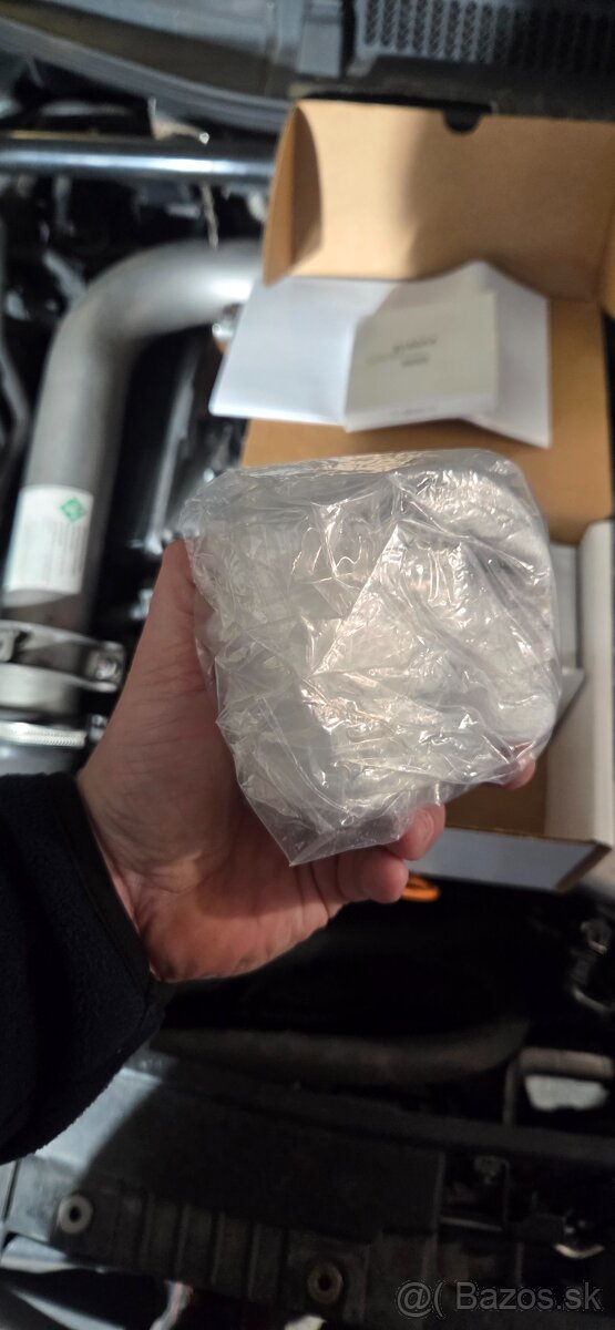 1.8t wiseco pistons - 3