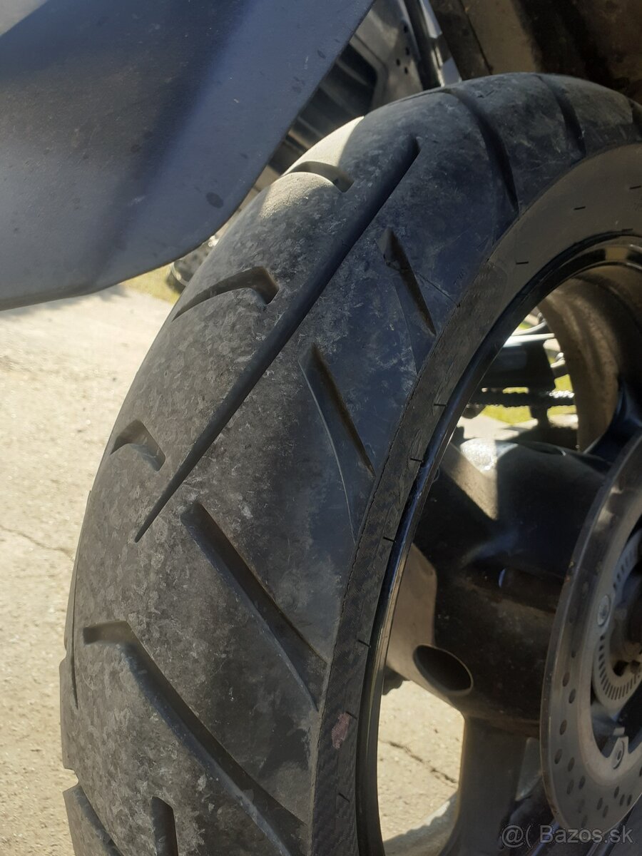 Suzuki V-strom 650 - 3