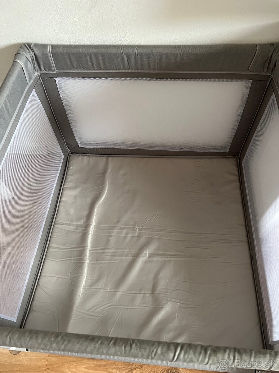 Ohradka s bazénom s gulickami - 3