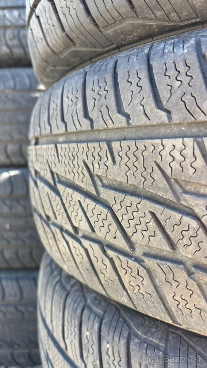 Zimne pneu 195/65r15 - 3