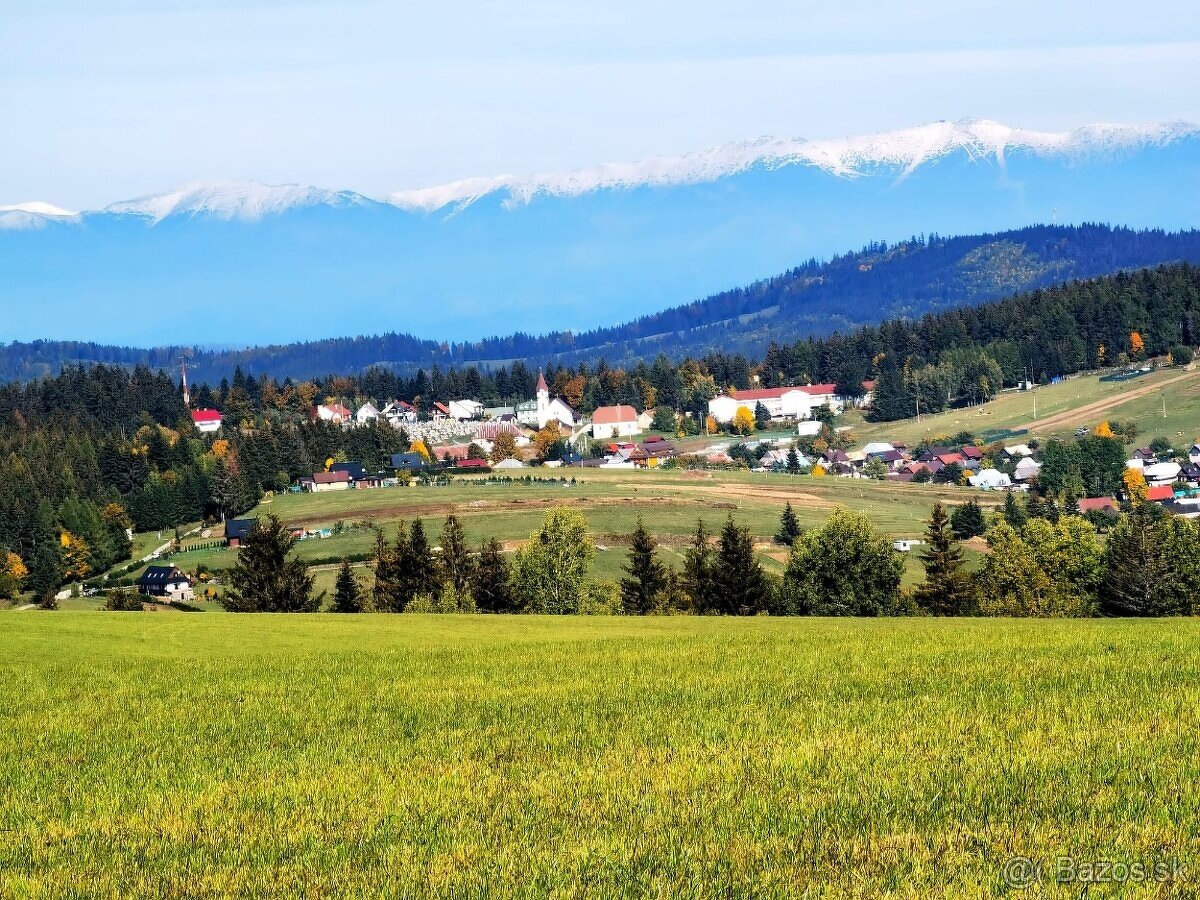 POZEMOK s TOP Výhľadom na TATRY 1500m2 - 3