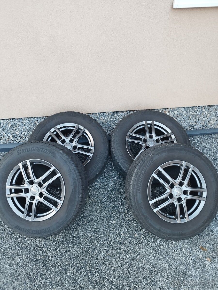 Letné pneu+ alu disky, 5x114.3, 215/70/R16 - 3