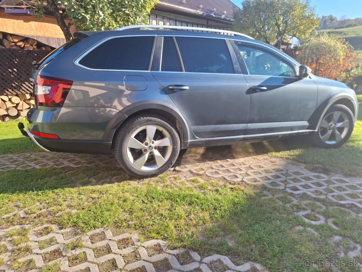 Škoda Octavia Combi SCOUT 2.0 TDI DSG 4x4 2017 - 3