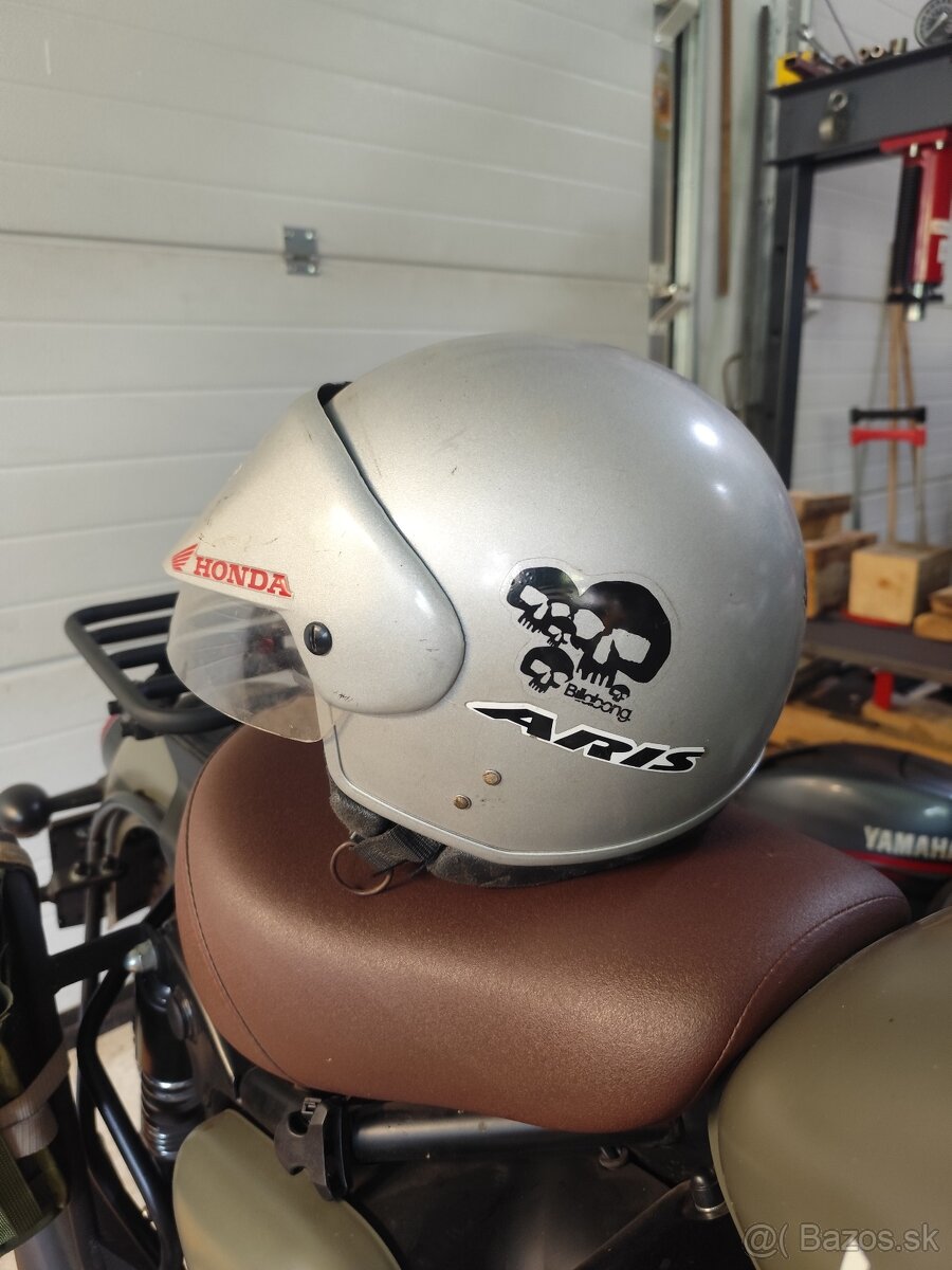 Predám prilbu - 3