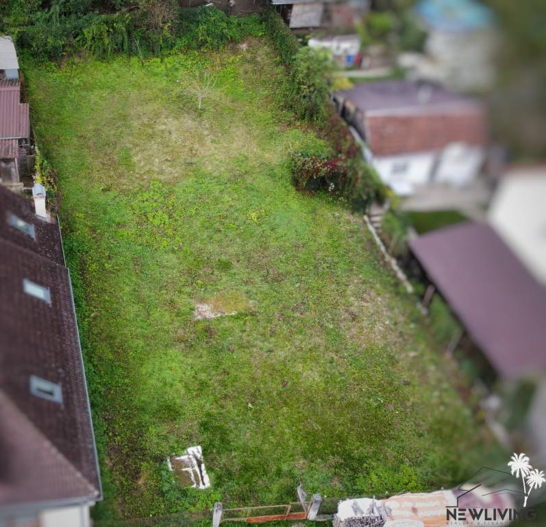 PREDAJ: Romantický stavebný pozemok pri lese - 3