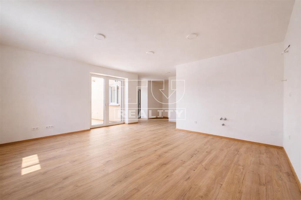 Nový 3 izbový byt na predaj pri Nitre - 3