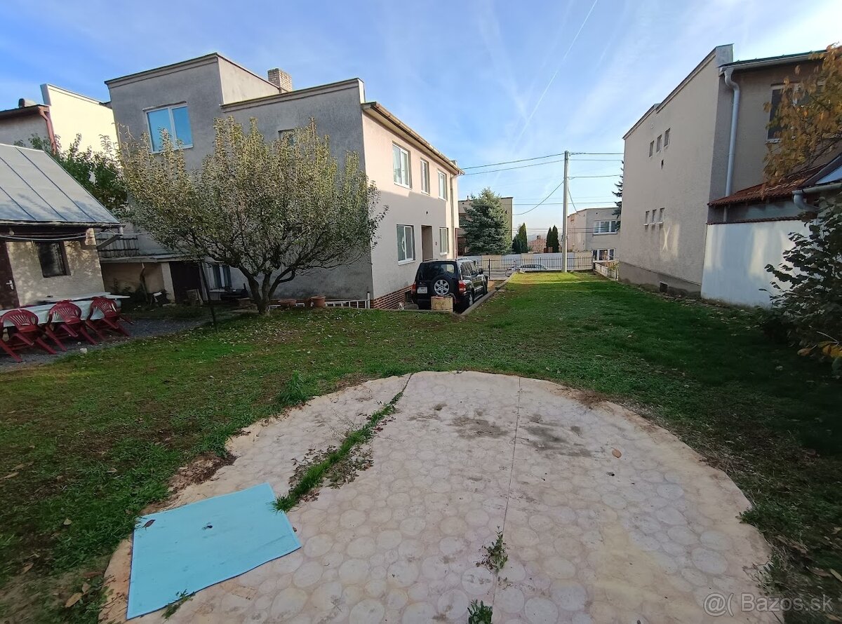 Na predaj ponúkam poschodový dom - 3