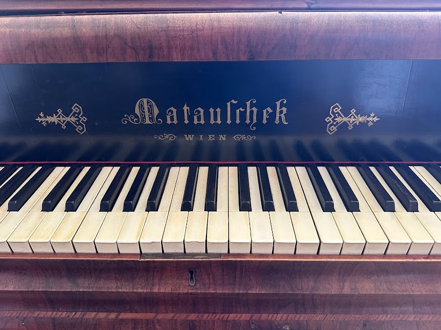 Predám klavírne krídlo - 3