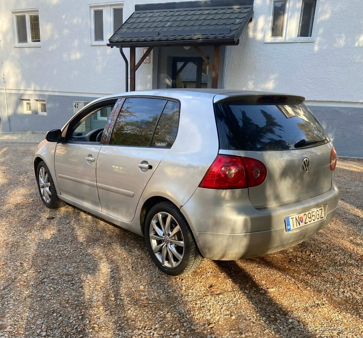 Volkswagen golf V 1.9tdi 77kw - 3
