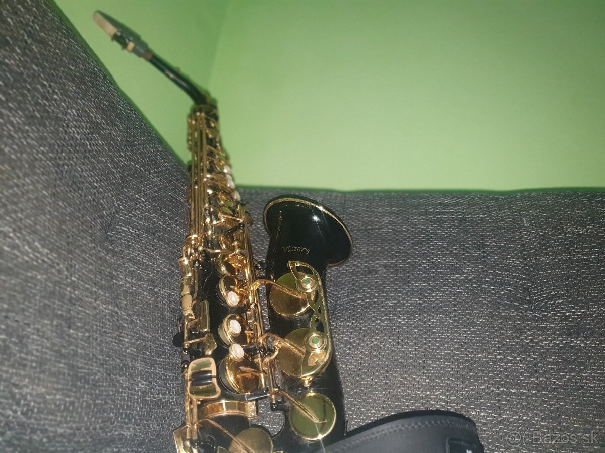 Victory SAX alt - 3