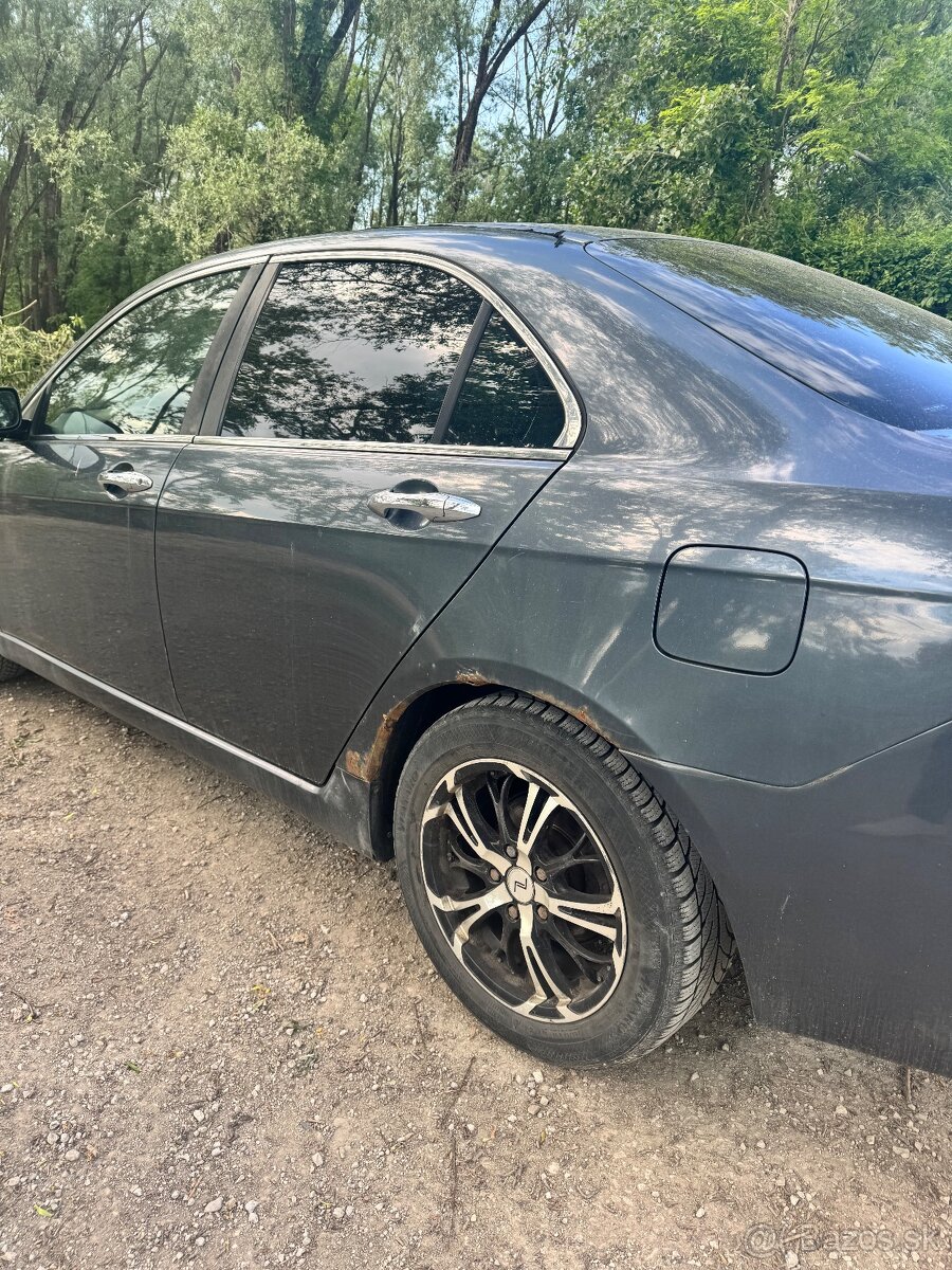 Honda Accord - 3