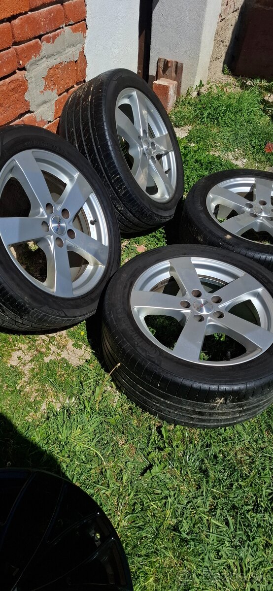 DEZENT r17 5x114.3 - 3