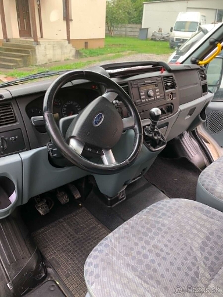 Ford Transit - 3