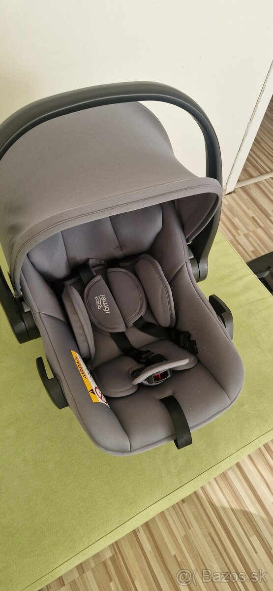 Autosedačka - isofix - 3
