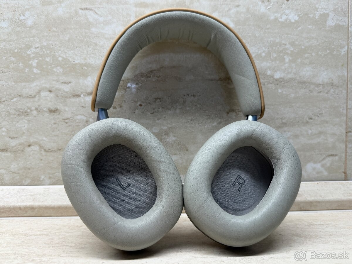 Bowers & Wilkins PX8 Cream - 3
