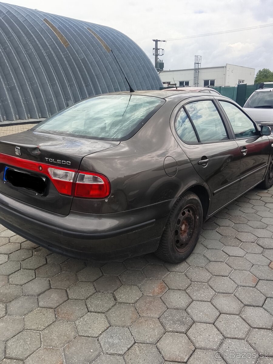 SEAT TOLEDO 2003 - 3