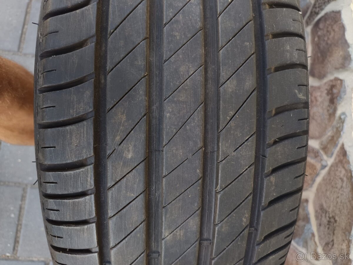 Letné pneumatiky 215/55 R17 94 V - 3