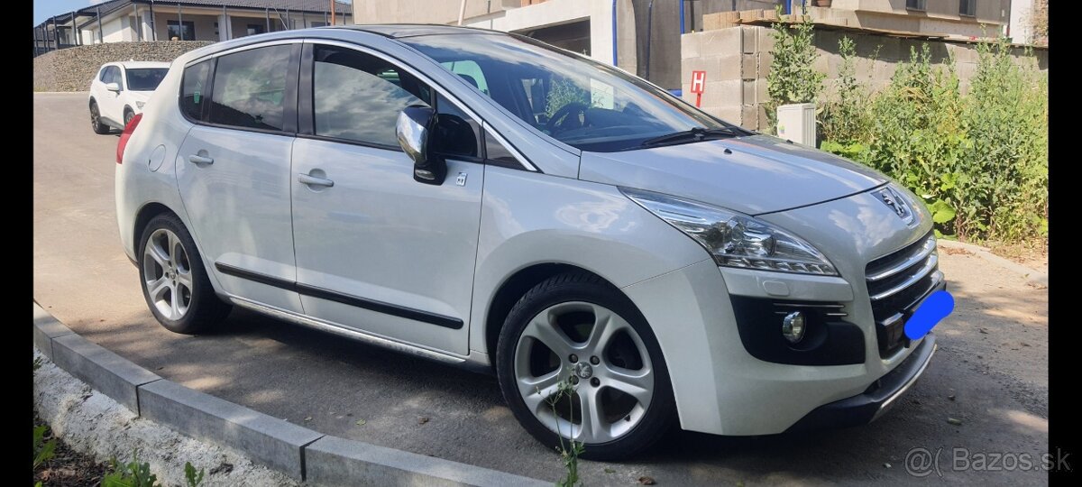 PEUGEOT 3008 2.0 DIESEL - 3