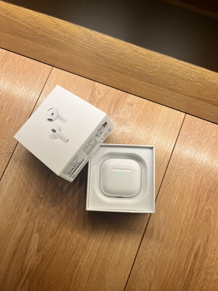 🎧 Apple AirPods 4 s ANC - 3