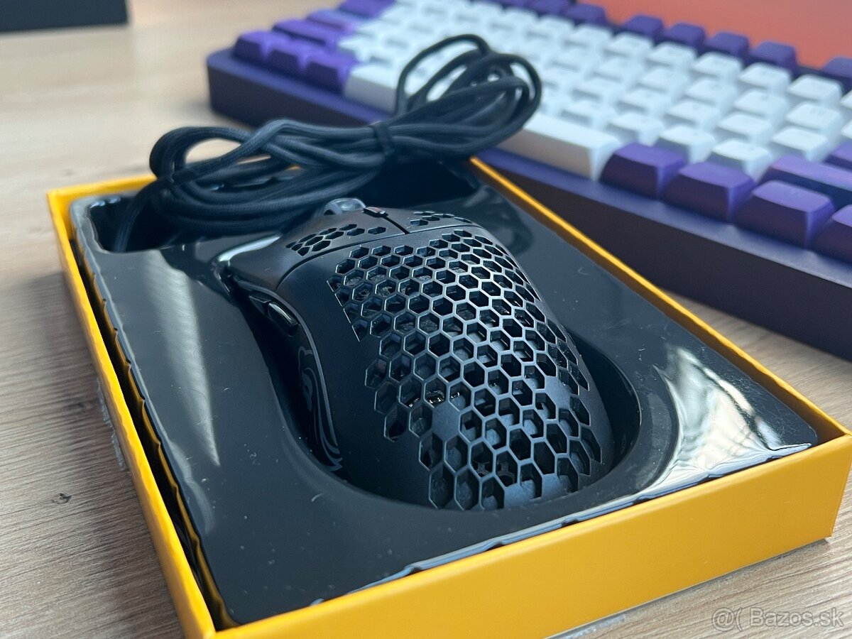 Glorious model o- - 3