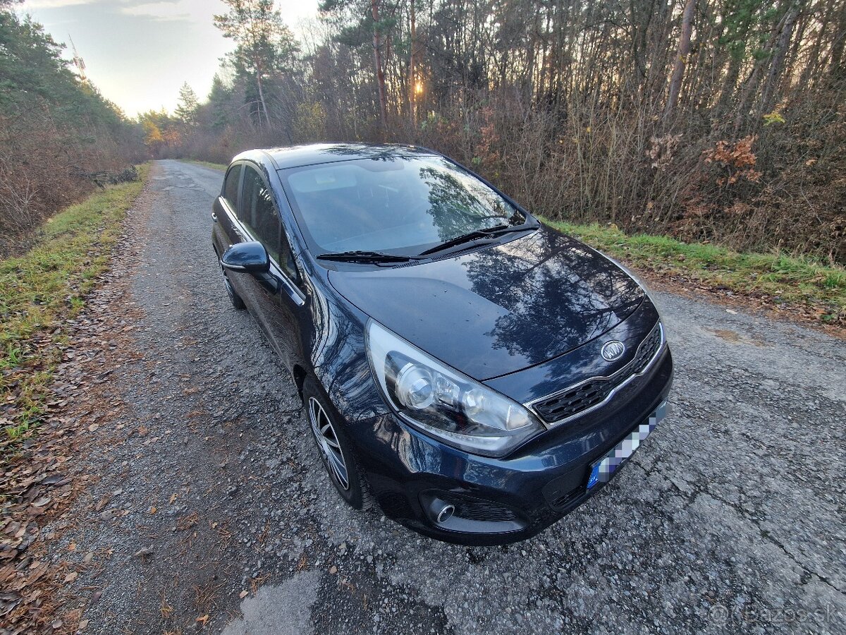 Kia rio 1.4i - 3