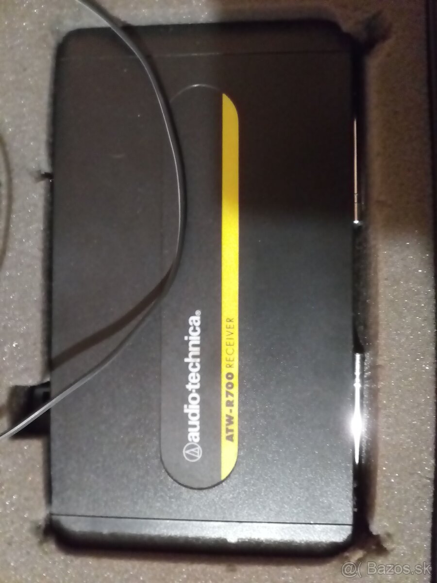 bezdrôtový mikrofón Audio technica ATW R700 - 3