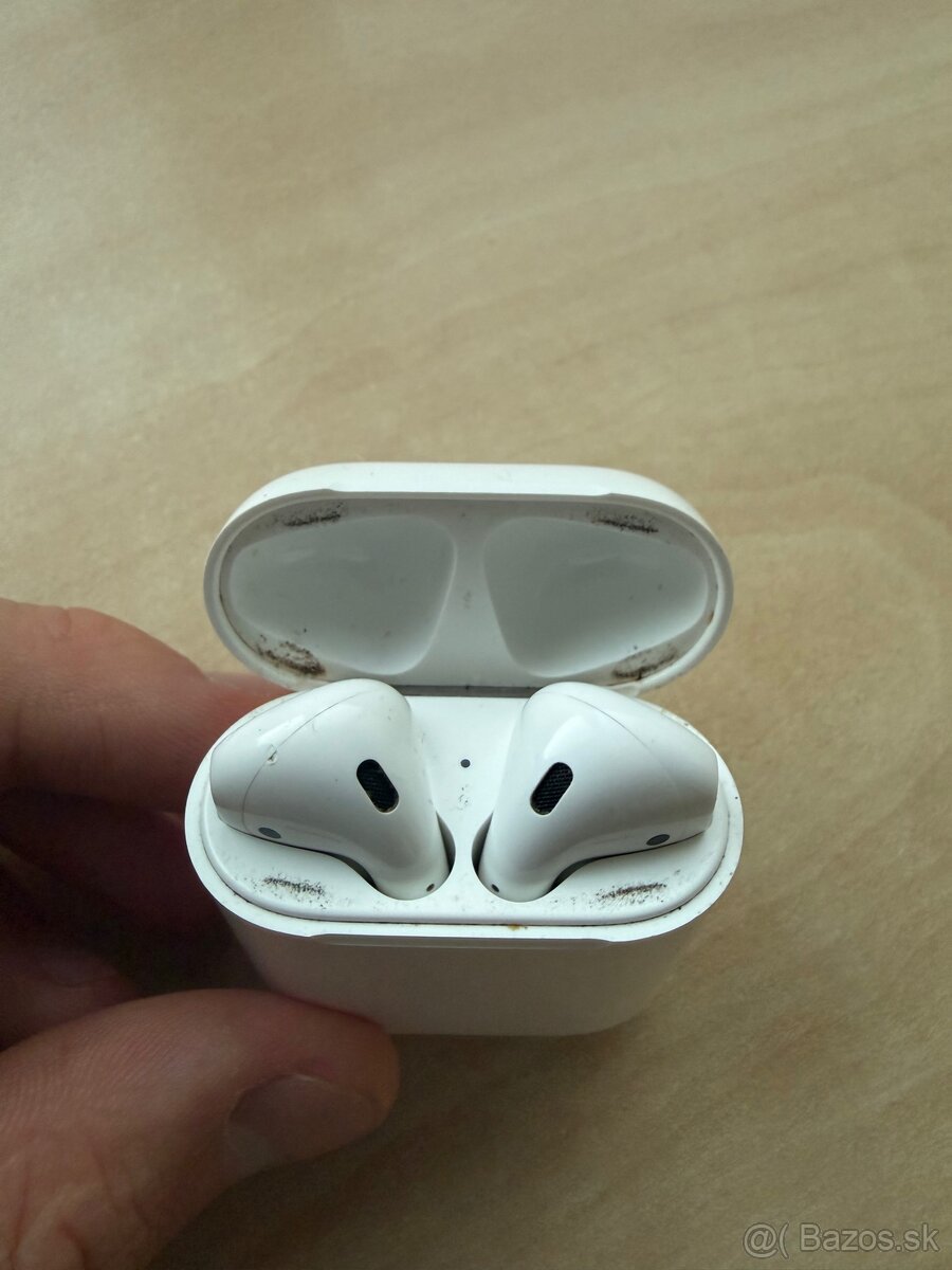 Airpods 2 - 3