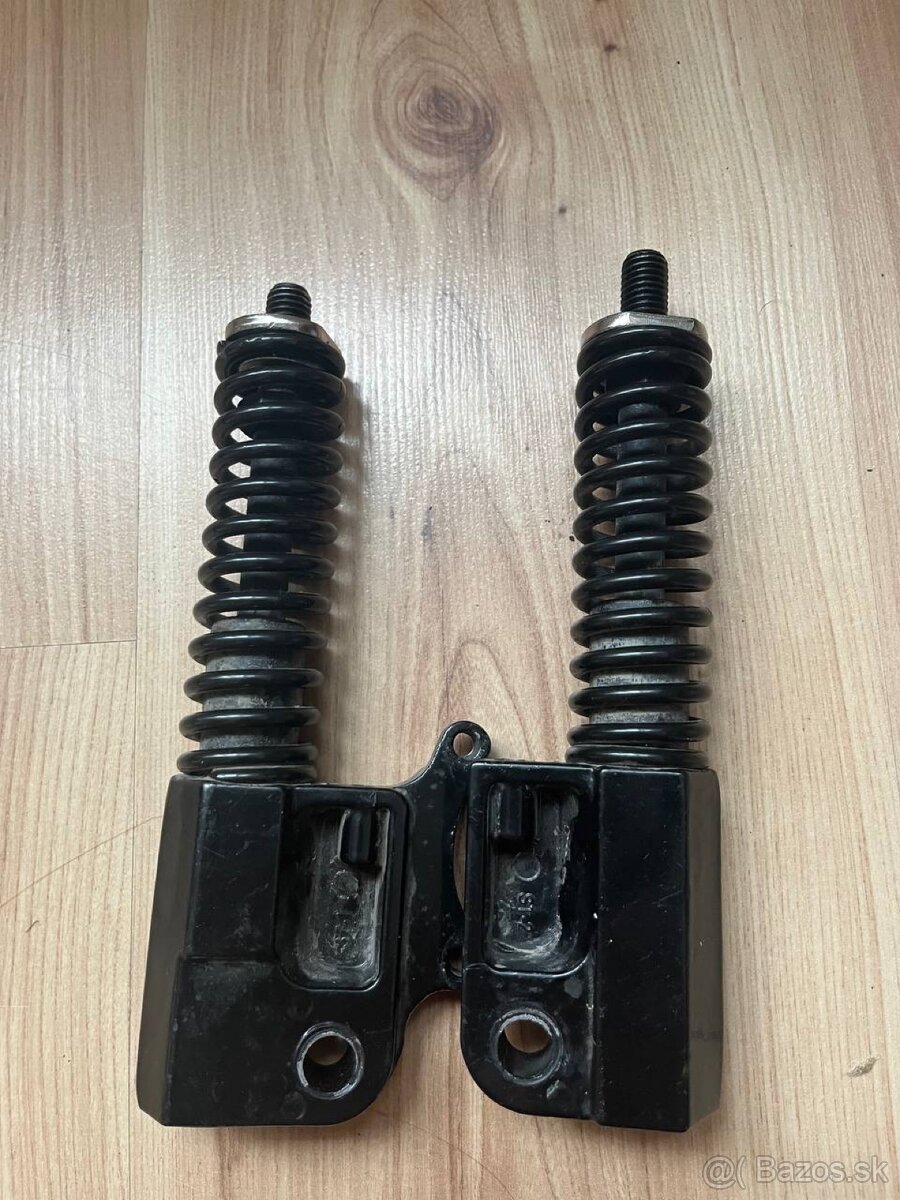 Tlmiče na KugooKirin M4 Pro - 3