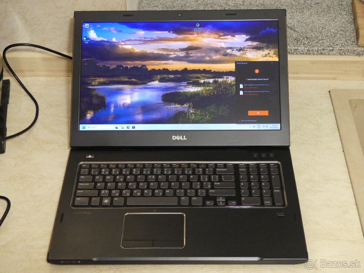extra velky notebook Dell Vostro 3750 17", Win 11, i7, SSD - 3