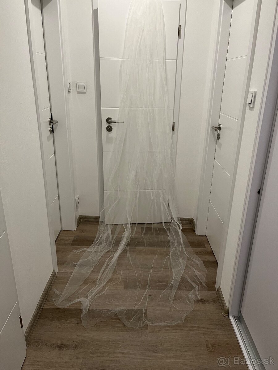 Hladký svadobný závoj Poirier - 3