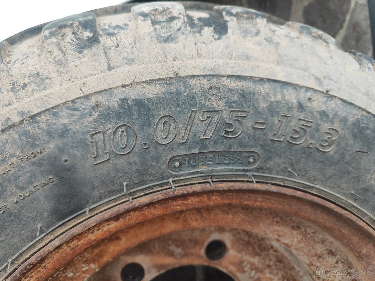 Kompletne kolesa 10.0/75 - 15,3 - 3