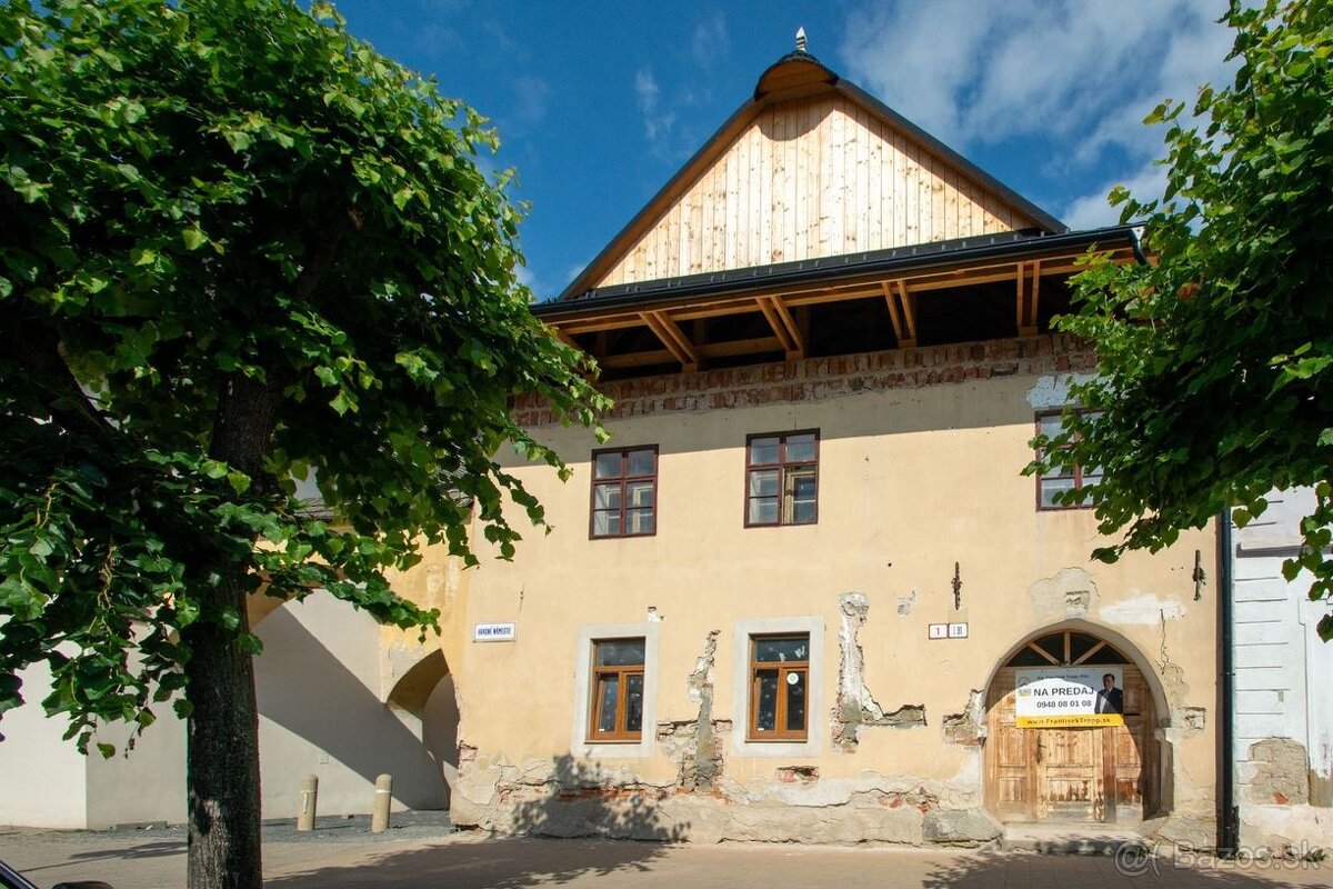 Na predaj rodinný dom Kežmarok Hradné námestie - 3