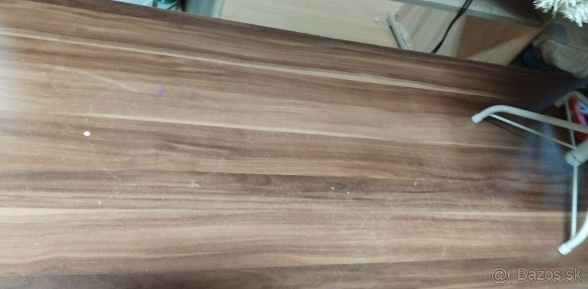 Komoda - 3