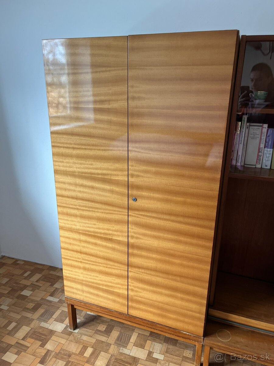 Obývačková stena retro - 3