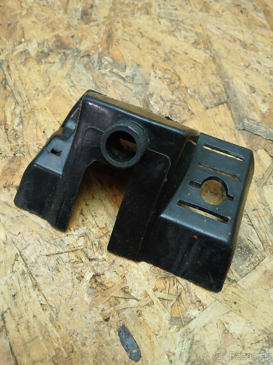 Babetta 207 kryt karburátora - 3