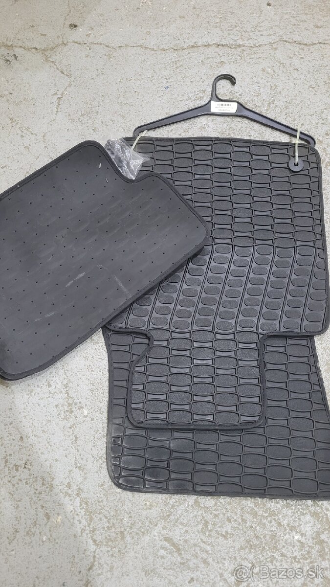 Rezervovane - Gumene rohoze Bmw 6 - 3