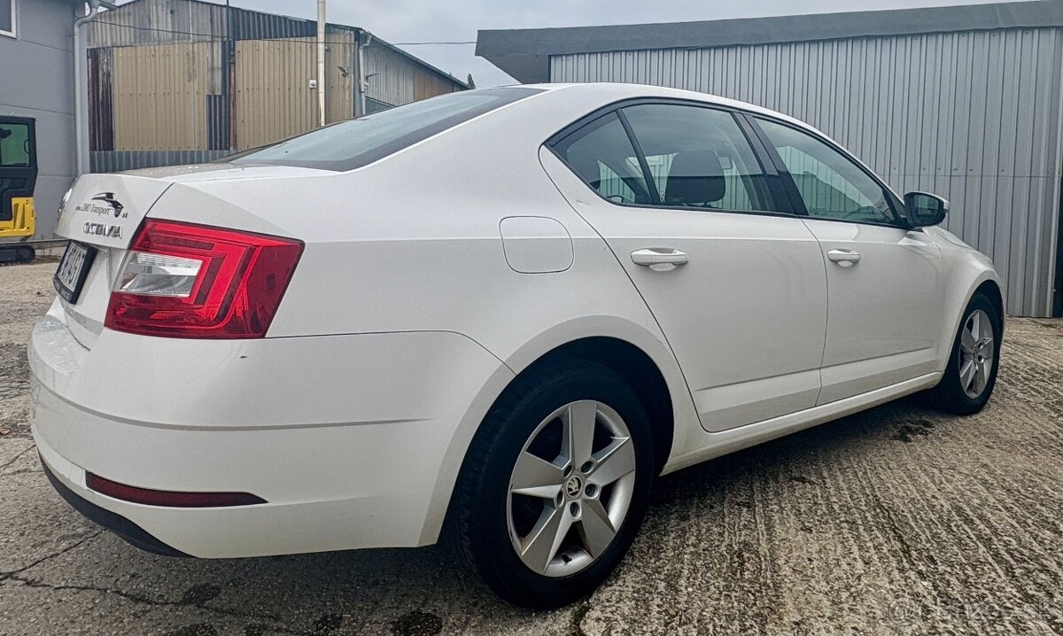 Škoda Octavia 1.6 TDI Ambient plus - 3