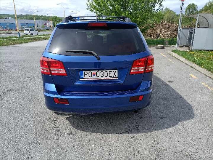 Dodge journey 2.0 crd 7 miestne Možna vymena - 3