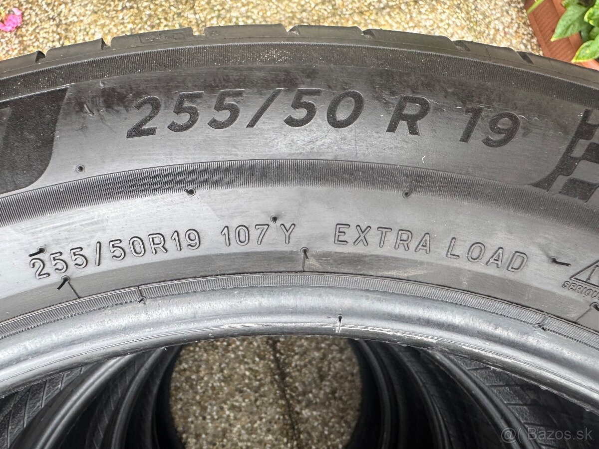 Michelin Pilot Sport 4 SUV 255/50R19 107Y - 3