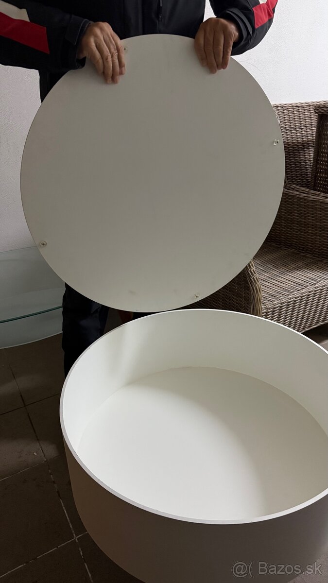 moderny nizky stolik s uloznym priestorom - 3