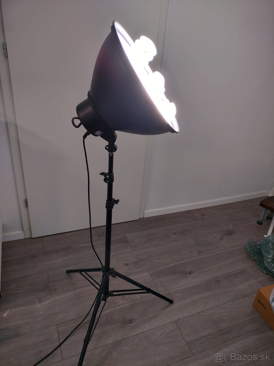 Trvalé svetlá so žiarovkami - 3