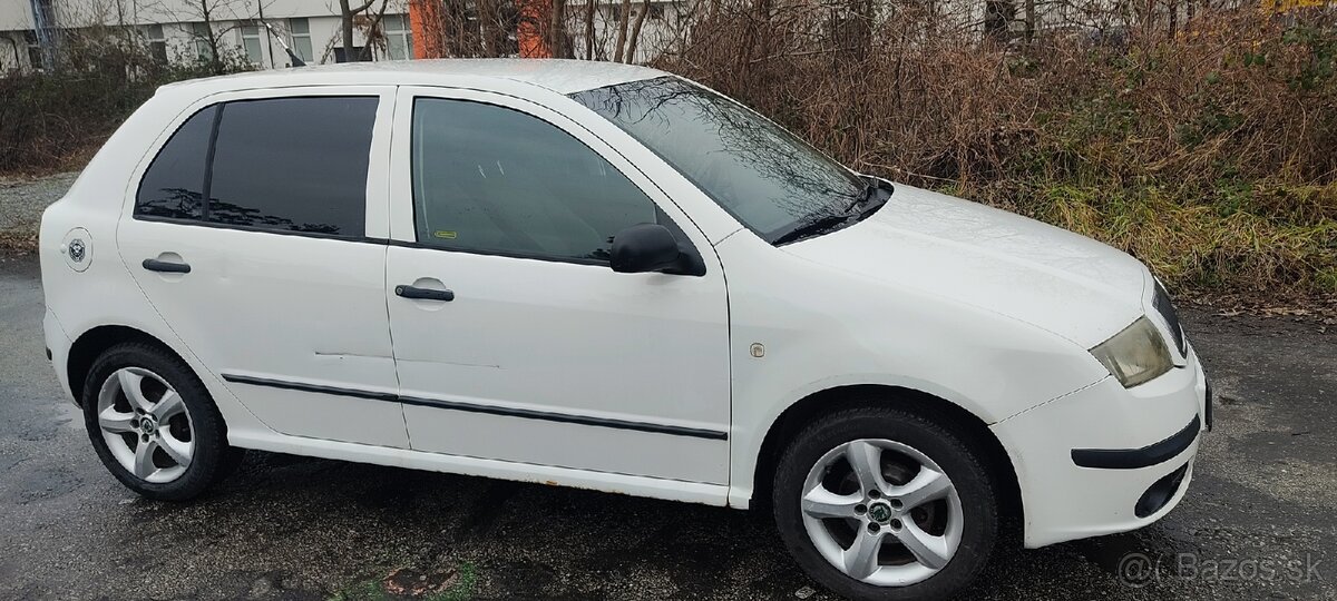 Škoda Fabia 1.2 HTP 2006 motor ide na 2 valcoh - 3