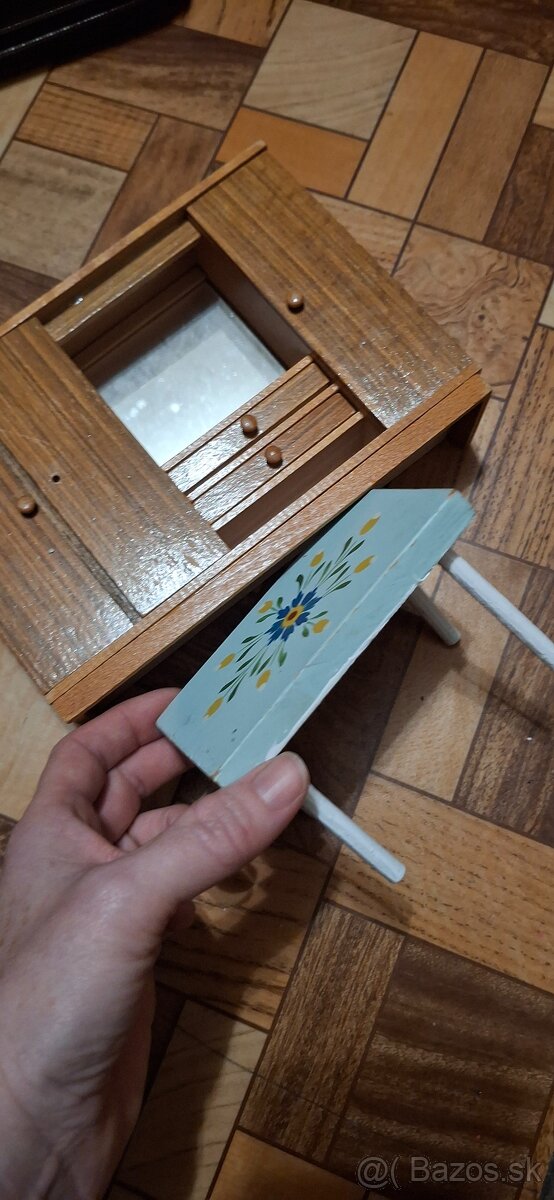 Predám Retro nábytok pre bábiky . - 3