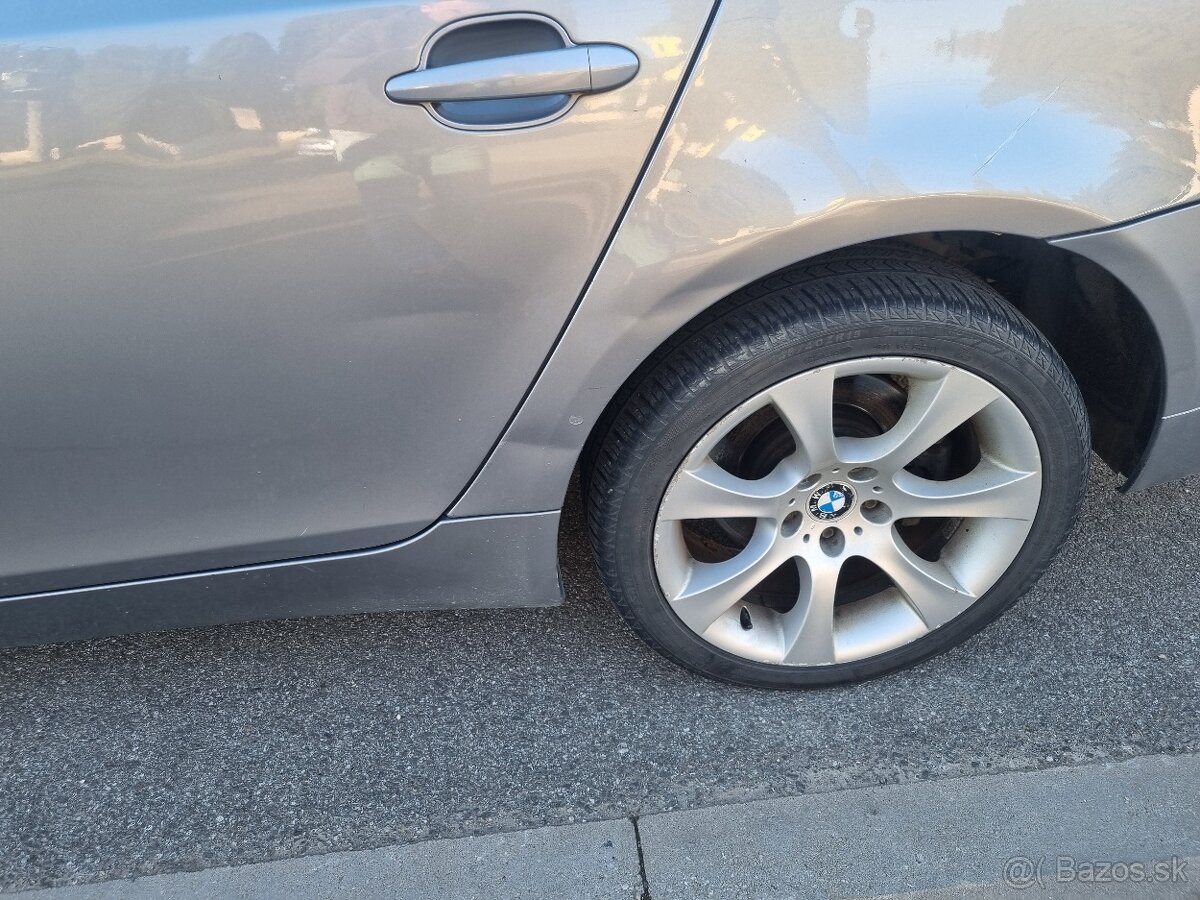 Predam BMW e61 530d automat - 3